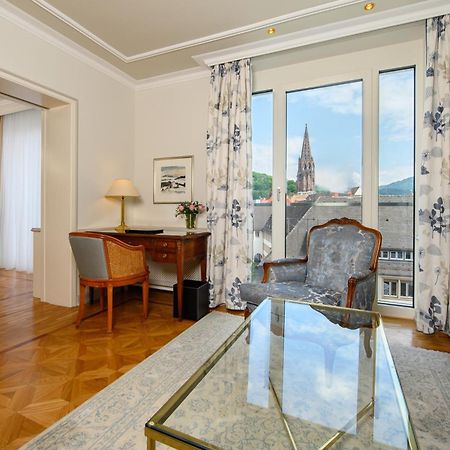 콜롬비 호텔 프라이부르크 임 브리스가우 외부 사진 A suite at the Hotel de la Ville