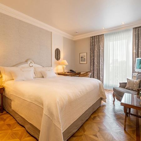 콜롬비 호텔 프라이부르크 임 브리스가우 외부 사진 A room at the hotel